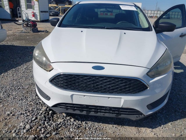 FORD FOCUS S - 6