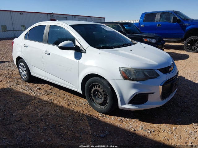 CHEVROLET SONIC LS AUTO - 1