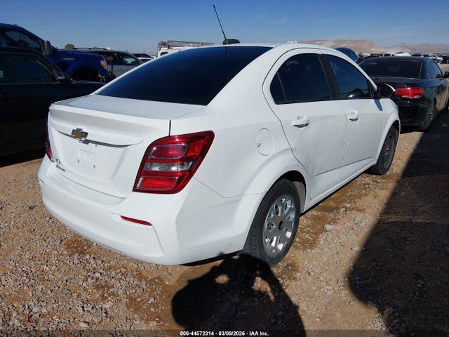 CHEVROLET SONIC LS AUTO - 4