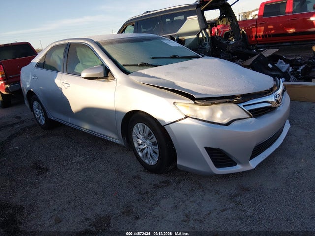 2014 TOYOTA CAMRY LE