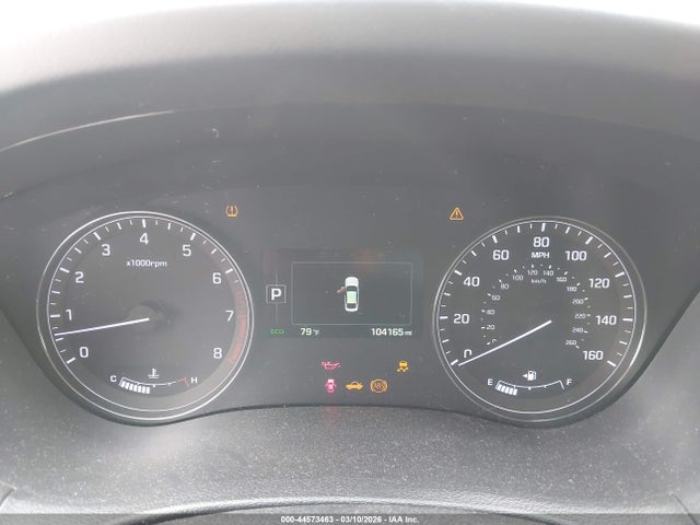 HYUNDAI GENESIS 3.8 - 7