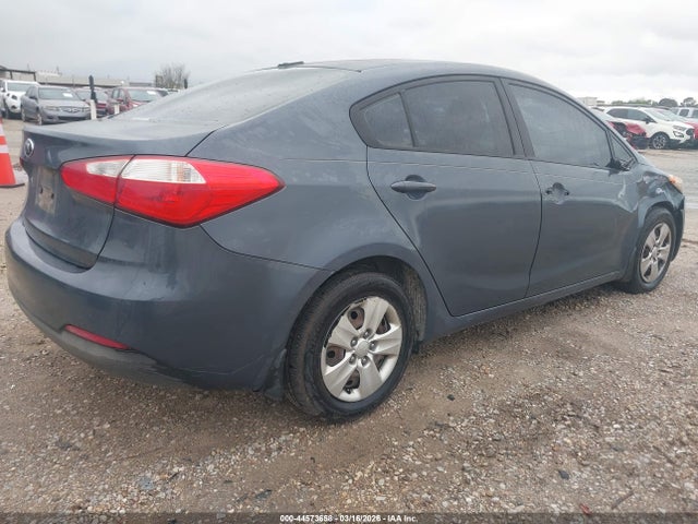KIA FORTE LX - 4