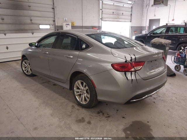 صورة 3 لـ 2015 Chrysler 200 LIMITED