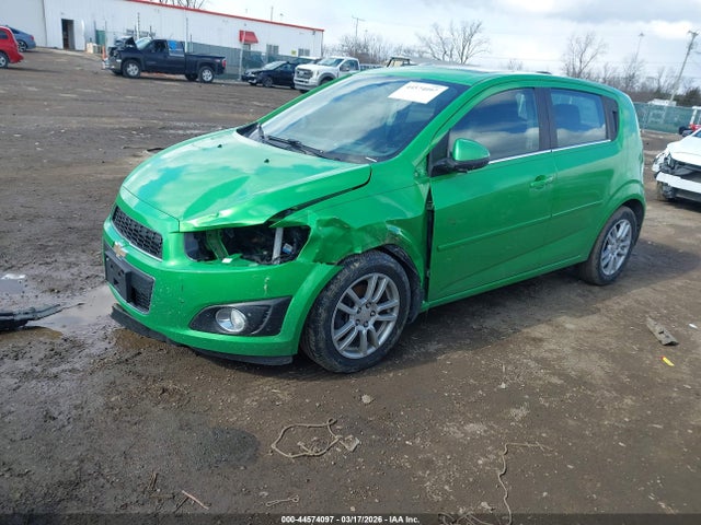 2015 Chevrolet SONIC LT AUTO — фото 2