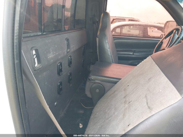 DODGE RAM 1500 ST/WS - 8