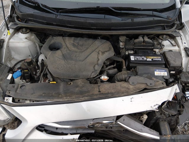 HYUNDAI ACCENT VALUE EDITION - 10