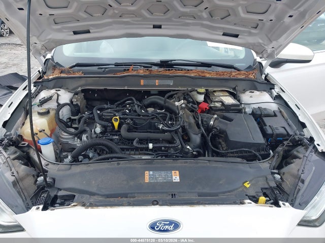 FORD FUSION SE - 10