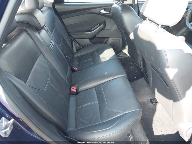 FORD FOCUS TITANIUM - 8