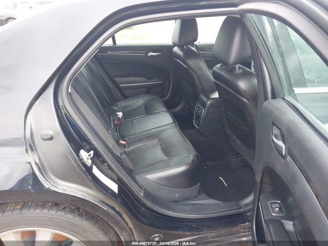 CHRYSLER 300 LIMITED - 8