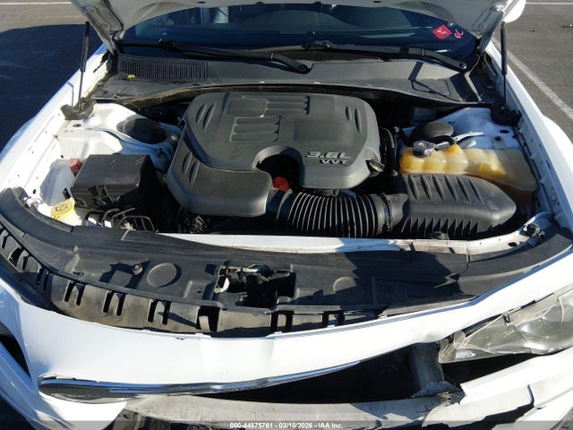 2013 Chrysler 300 300S 照片 10