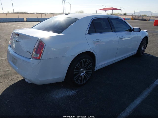 2013 Chrysler 300 300S 照片 4