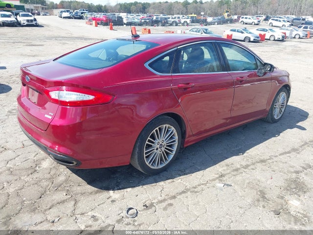 FORD FUSION SE - 4