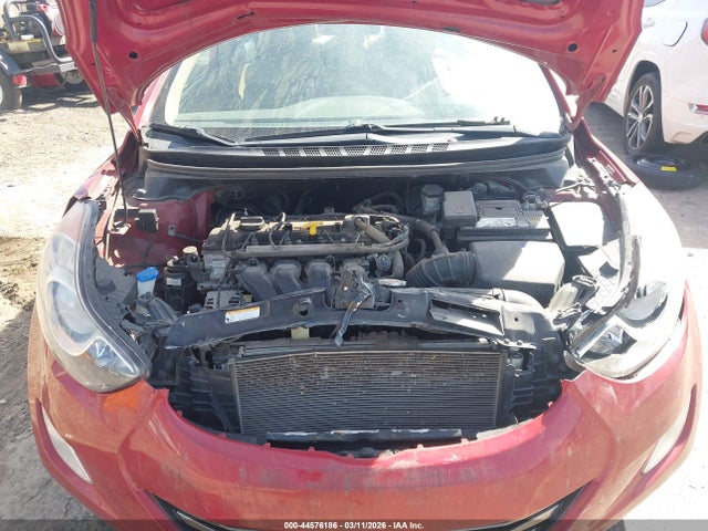 HYUNDAI ELANTRA - 10