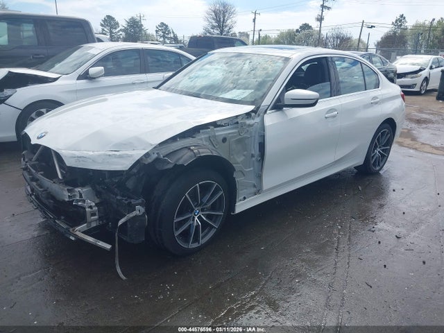 صورة 2 لـ 2019 BMW 330I XDRIVE