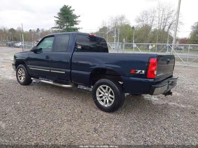 CHEVROLET SILVERADO 1500 LS - 3