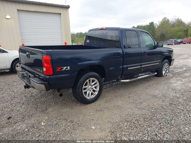 CHEVROLET SILVERADO 1500 LS - 4
