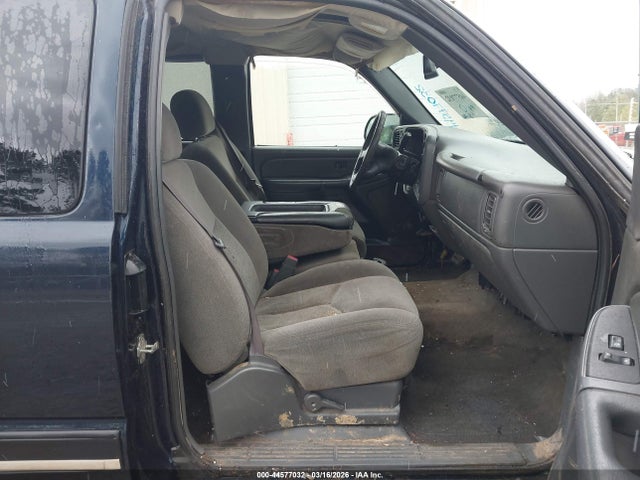 CHEVROLET SILVERADO 1500 LS - 5