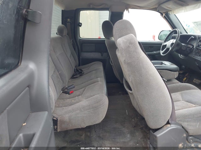 CHEVROLET SILVERADO 1500 LS - 8