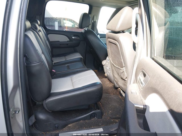 CHEVROLET AVALANCHE 1500 LT - 8