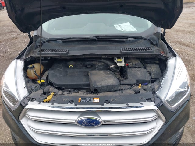 2017 FORD ESCAPE TITANIUM 10