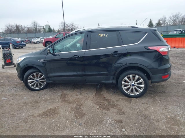 2017 FORD ESCAPE TITANIUM 14