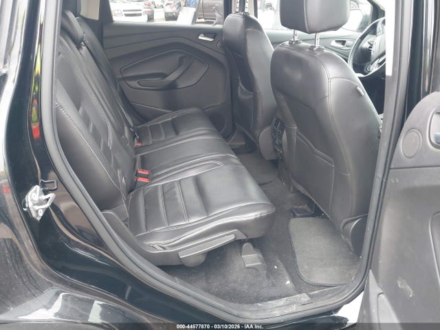 2017 FORD ESCAPE TITANIUM 8