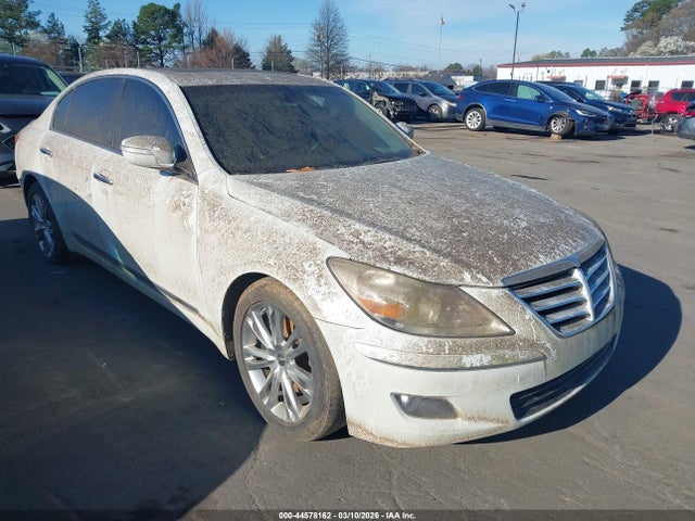 HYUNDAI GENESIS 4.6 - 1