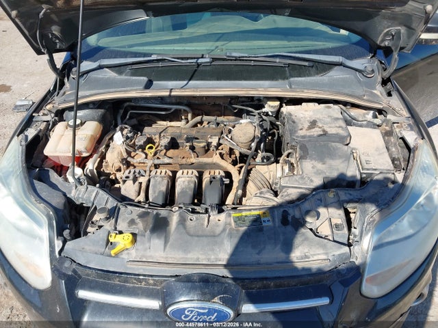 FORD FOCUS SE - 10