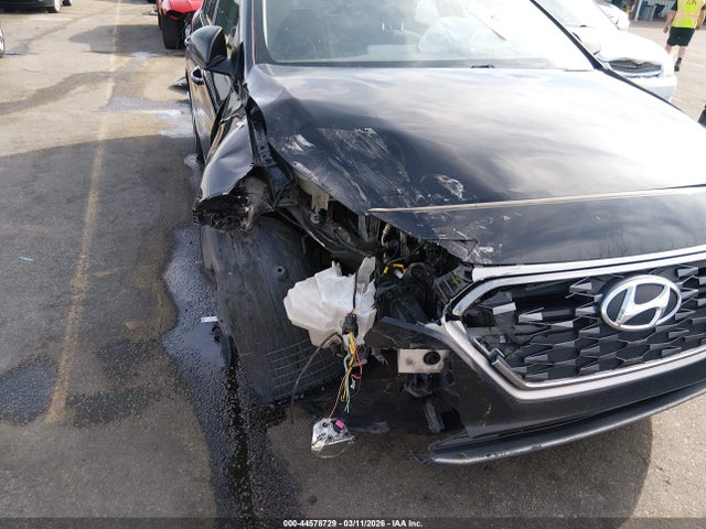 HYUNDAI IONIQ HYBRID BLUE - 6