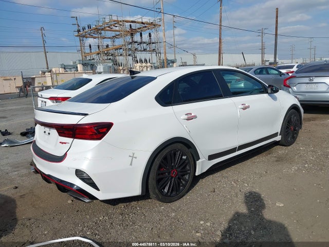 KIA FORTE GT - 4