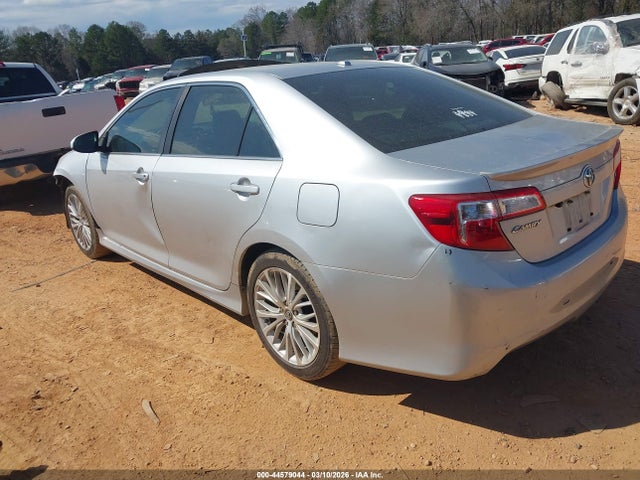 TOYOTA CAMRY - 3