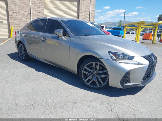 2018 LEXUS IS 