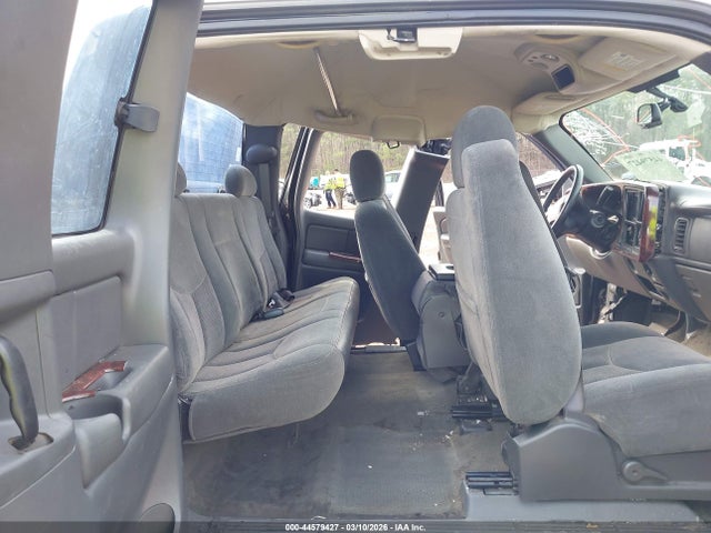 CHEVROLET SILVERADO 1500 LS - 8