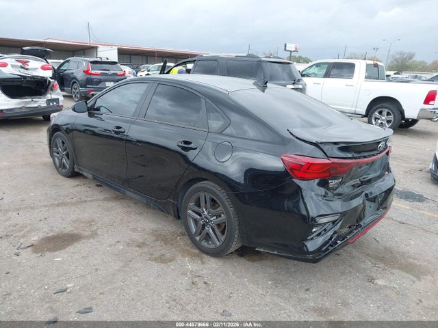 KIA FORTE GT-LINE - 3