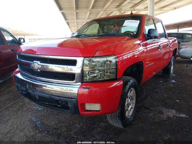 CHEVROLET SILVERADO 1500 LT1 - 2