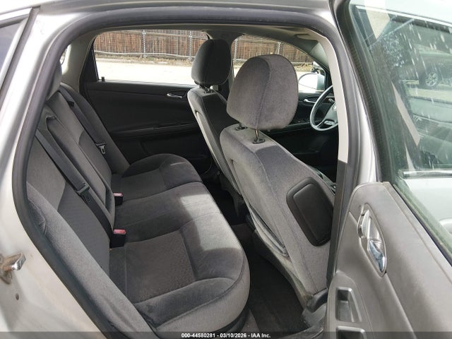 CHEVROLET IMPALA LT - 8