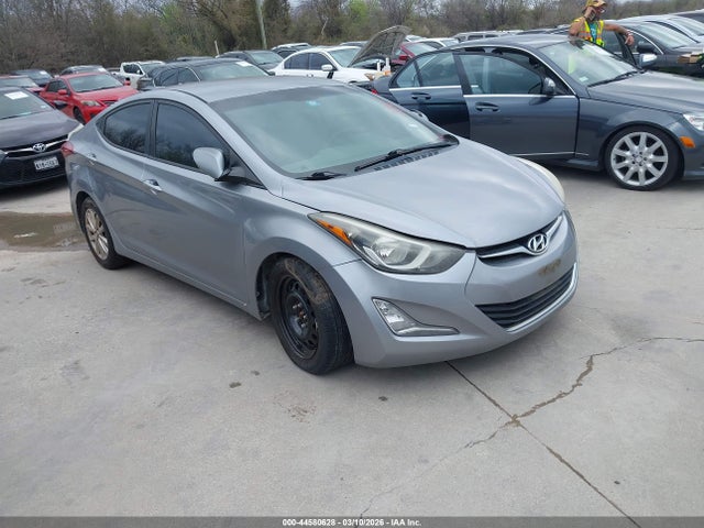 HYUNDAI ELANTRA SE - 1