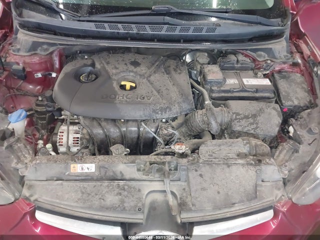 HYUNDAI ELANTRA SE - 10