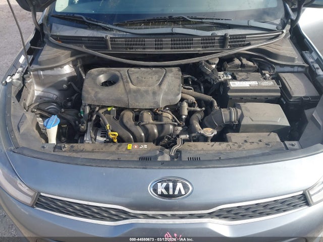 KIA RIO - 10