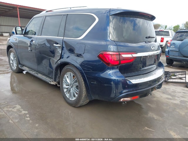 2023 INFINITI QX80 LUXE 3