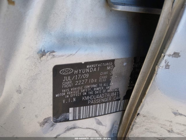 HYUNDAI ELANTRA GLS - 9