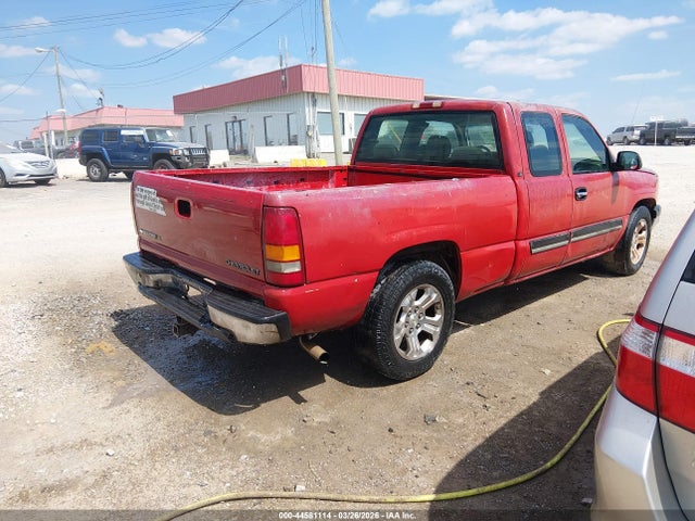 CHEVROLET SILVERADO 1500 LS - 4