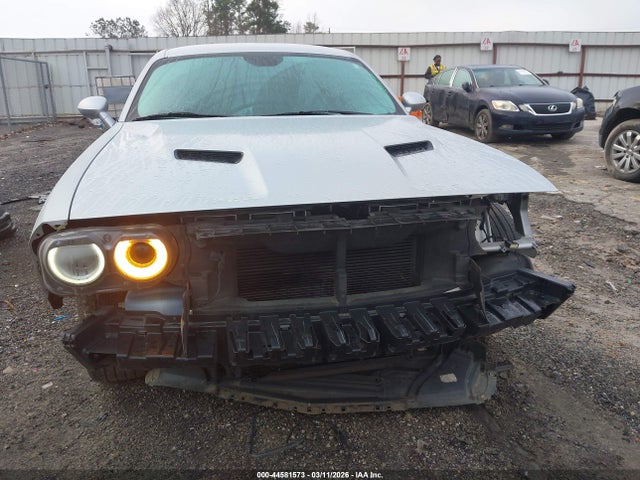 DODGE CHALLENGER SXT - 6