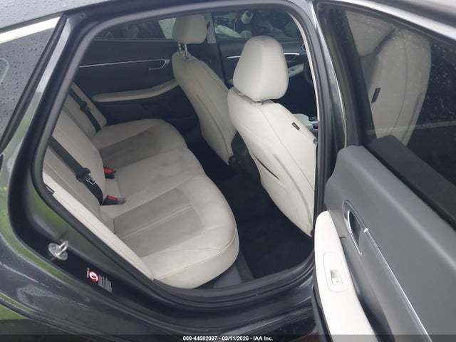 HYUNDAI SONATA SEL - 8