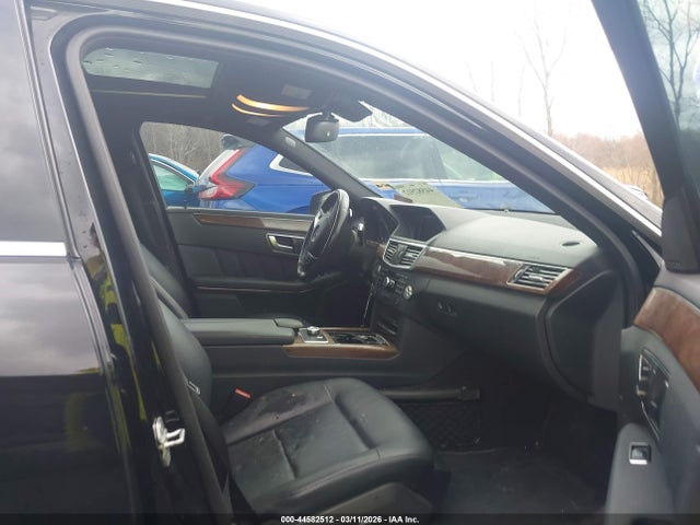 MERCEDES-BENZ E-CLASS - 5