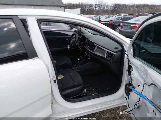 KIA RIO S - 5