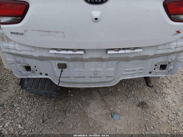 KIA RIO S - 6