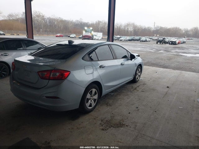 CHEVROLET CRUZE LS AUTO - 4