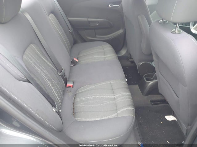 CHEVROLET SONIC LT AUTO - 8