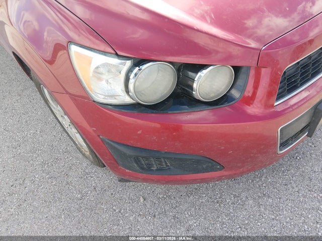 CHEVROLET SONIC LT AUTO - 6